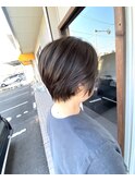 《METEO》ツヤ感大人ショート