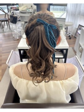 オウン(AUN) ポニーテール