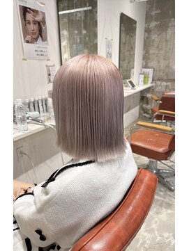 コティ(koti) ホワイトピンク