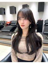 ワン バイ ジエクト(One by The Ect)&nbsp;レイヤーロング似合わせカットフルバング暗髪グレージュ