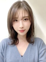 ブロウ ネックス ザ サロン 表参道(VLOW nex the salon)&nbsp;カールセミディシアカラーワンカール前髪カット小 顔カット