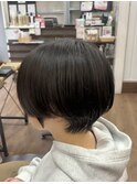 前髪なし丸みハンサムショート