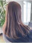 レイヤーカット×ミントベージュ