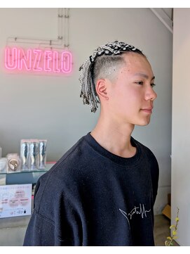 アンゼロ(UNZELO) 高校卒業記念にカラーブレイズ