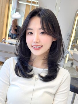 アフロートリノ(AFLOAT Leino) 2wayバング 韓国前髪 シースルー ミディアム くびれヘア 顔周り