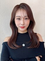 アフロート ディル(AFLOAT D'L)&nbsp;2wayバングでイメチェン！似合わせカットのくびれヘアが人気◎