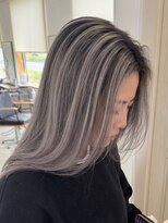 コハク(kohak)&nbsp;シルバーバレイヤージュ