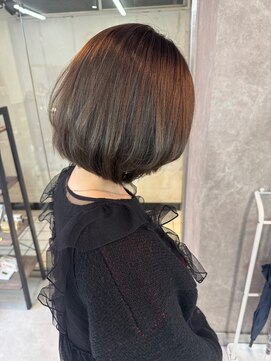 サロウィン 鹿児島天文館店(SALOWIN) くすみカーキカラー