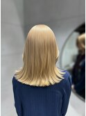 ペールベージュ