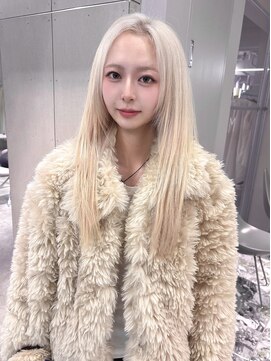 ジェム(GEM) ホワイトブロンド/抜きっぱなしブロンド/ブリーチカラー