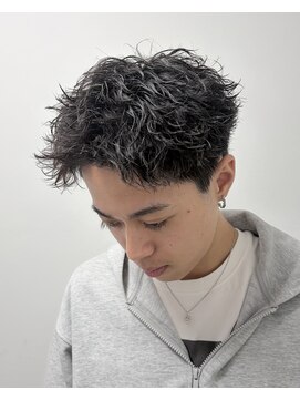 アクロ(ACRO) 広島メンズ/スパイキーショート/短髪/ピンパーマ