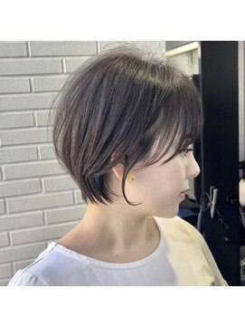 ビュートヨナカ(VIEW TOYONAKA) 【３０代４０代５０代】マイナス5歳ショート/グレージュ/豊中
