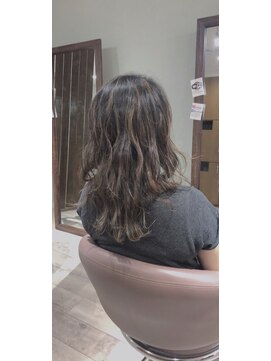 ベルマーノ(Belle Mano) バレイヤージュ