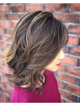 ２丁目３番地美容室 エアタッチ