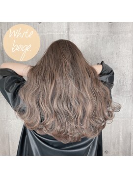 シュプバイトゥーミー(sup.by tomee) ホワイトベージュ【担当 末吉】