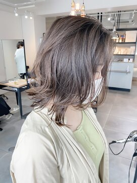 美容室 ツリー(Tree) ノンブローでおさまる大人スタイル『Tree hairsalon 』本厚木