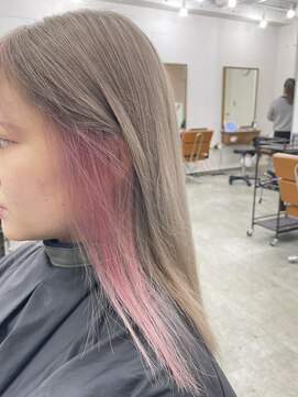 アジールヘア 北千住駅西口店(agir hair) ハイトーンペールピンクインナーイヤリングカラー 北千住
