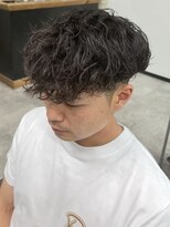 イーラ(era)&nbsp;マッシュ黒髪眉毛スペインカールスパイラルパーマ