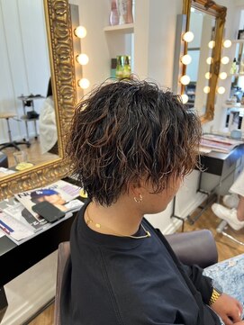 コワファースト させぼ五番街店(COIFF1RST) 波巻きパーマ×ウルフ☆