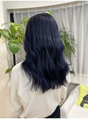 ネイビーカラー