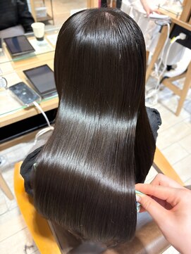 プラグ バイ ネオリーブ(plug by neolive) チェリーブラウン×髪質改善[髪質改善/縮毛矯正/韓国]A