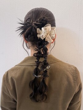 ビューブルー 亀戸錦糸町(VIEW BLUE) 【タイト×ふわふわ】個性派 カチモリ 編みおろし/@view_ayamin