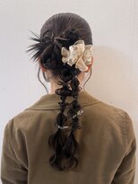 ビューブルー 亀戸錦糸町(VIEW BLUE) 【タイト×ふわふわ】個性派 カチモリ 編みおろし/@view_ayamin