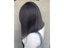 ホワイト(WHITE)