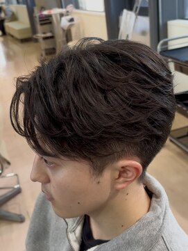 アウラ(AURA) メンズショートフェザーショート