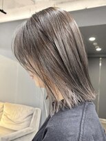 ジアン テラス(GIEN TERRASSE)&nbsp;ぷつんロブ/切りっぱなしボブ/ホワイトインナー/秋カラー@重里