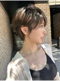 斜めバング グレージュカラー シルキーベージュ マッシュパーマ