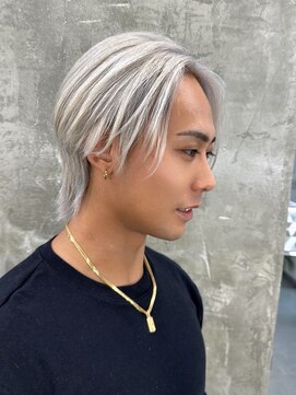 メンズサロン キング 高槻店(Men’s salon K!ng) メンズカット/ブリーチ/ニュアンスパーマ/メンズハイライト/眉毛