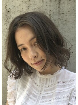 コージー(cozy) アッシュボブ