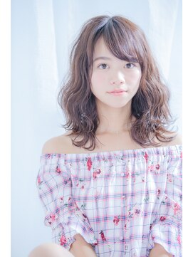 ヴァンクシー バイ ルナ(VANKCY by Luna) 【ネオリーブ プラス 向ヶ丘遊園】赤味OFF 柔らかグレージュ