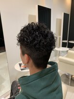 サローネデ アグスティナ バイ サンバンチ(salones de agustina by sanbanchi)&nbsp;バングアップパーマスタイル