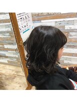 ハウオリ ヘアーワークス(Hauoli hair works)&nbsp;シースルーハイライト×暗髪アッシュ