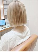 ブロンドベージュ×外ハネボブ　デザインカラー【町田】　
