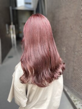アオ(ao.) ブリーチなしピンク/シアーカラー/姫カット/セミディ