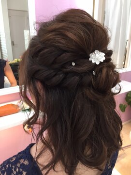 エンジェル ハート(Angel Heart) ハーフアップ