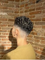 アントレース 東池袋店(UNTRACE)&nbsp;スキンフェード　【メンズ/バーバー/理容室】