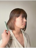 【切りっぱなしボブ×ミルクティーベージュカラー】