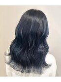 ブルーブラック