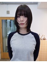 ネルケ 立川(nelke)&nbsp;ミディアムレイヤー/顔周りレイヤー/ダークグレー