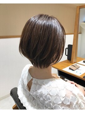 ネイロ 北千住(NeiRo) 小顔ショートボブカラー大人ショートボブひし形ショートカット