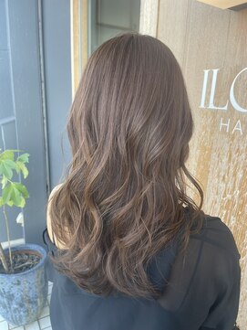 イロリ(ILOLI) 透明感アッシュベージュ