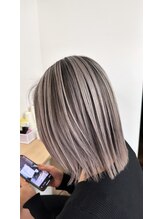 ラフ 難波店(LAFF) シルバーバレイヤージュカラー