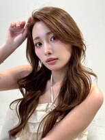ディオ アンド ルーチェ アット(Dio&Luce at.)&nbsp;ヘーゼルベージュ×くびれヘア