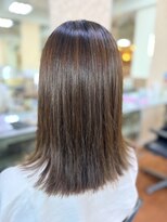 アークスヘアー&nbsp;20代30代40代ブリーチなしオリーブグレージュくびれミディ