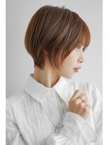 ニューヨークニューヨーク 阪急高槻店(NYNY)&nbsp;丸みショートボブハイライトグレージュカラー白髪ぼかしカラー