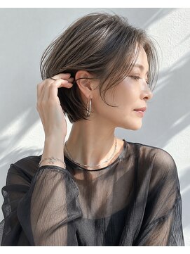 アッシュ 学芸大学店(Ash) ショートボブ/大人女性/グレーアッシュ/白髪ぼかし/脱白髪染め